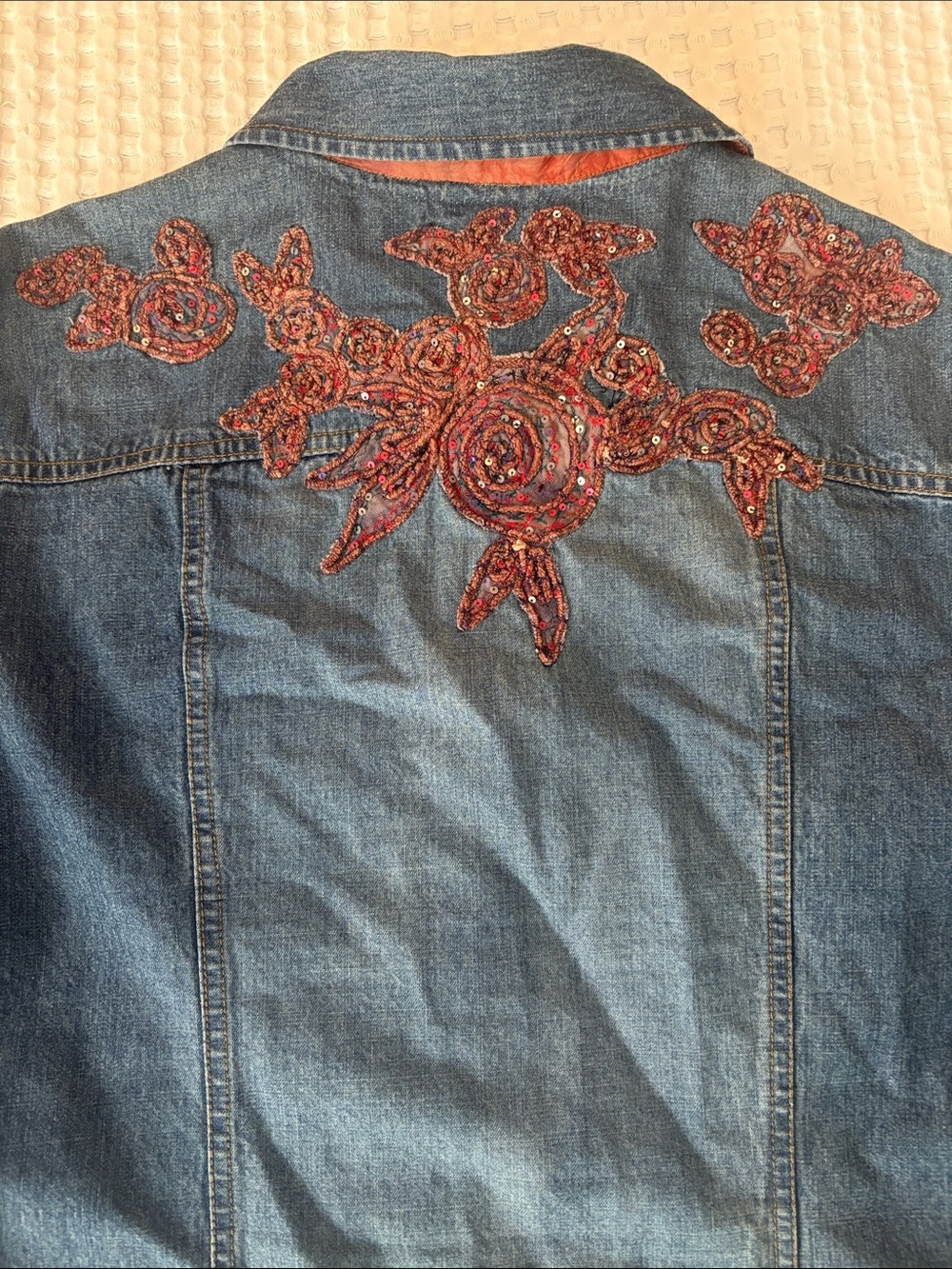 Chico’s Size 3 Embellished Sequin Embroidered Boho Artsy Festival Denim Jacket - Picture 3 of 6